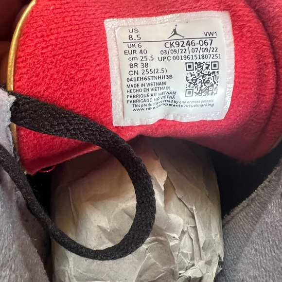 Nike Black and Red Sneakers Air Jordan Retro 3 Nike fits men size 7 - Picture 5 of 7